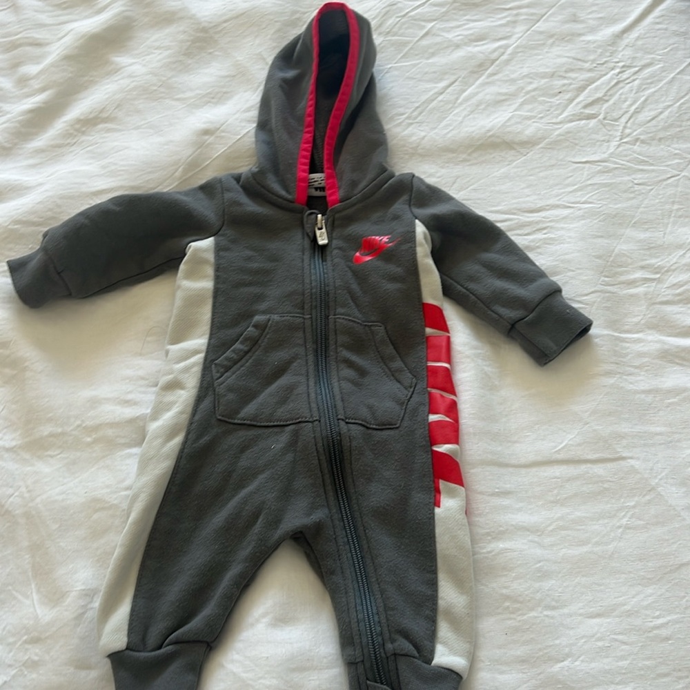 Newborn girl nike outfit